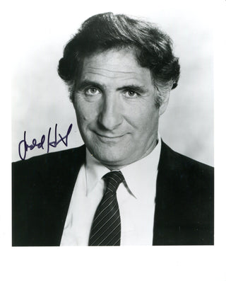 Judd Hirsh Autographed 8x10 Photo