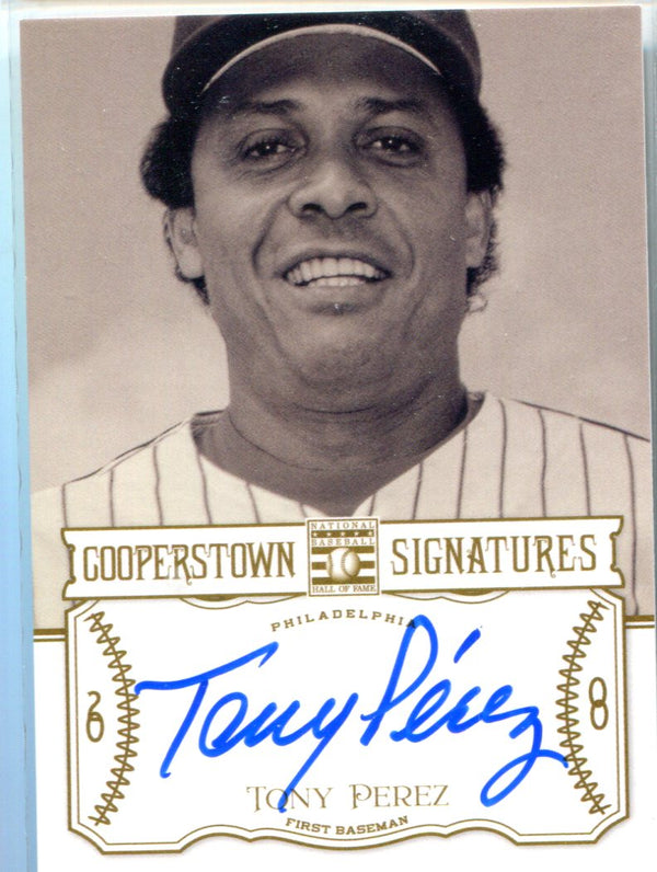 Tony Perez 2013 Panini Cooperstown Signatures Autographed Card #32/201