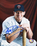 Bobby Kielty Autographed / Signed Posing 8x10 Photo