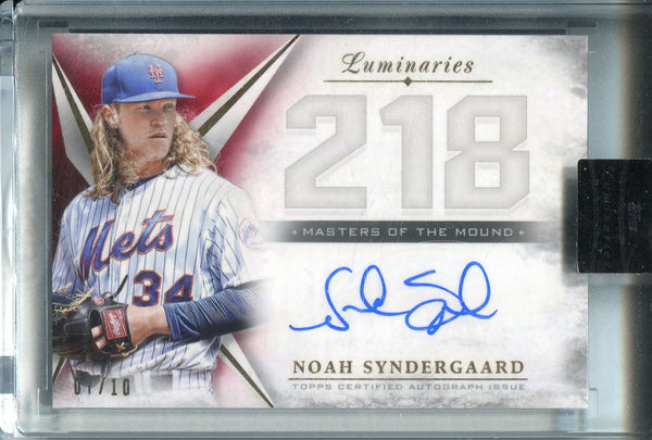 Noah Syndergaard Autographed 2018 Topps Luminaries Card 