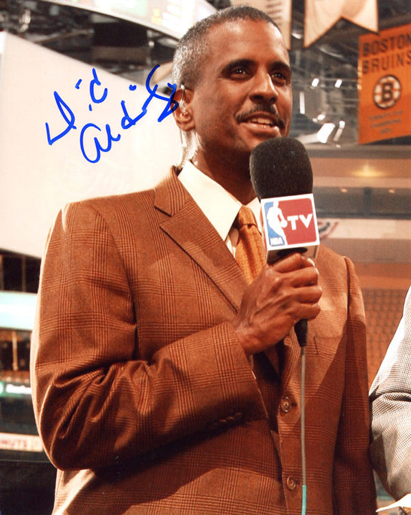 Dolph Schayes Autographed 8x10 Photo