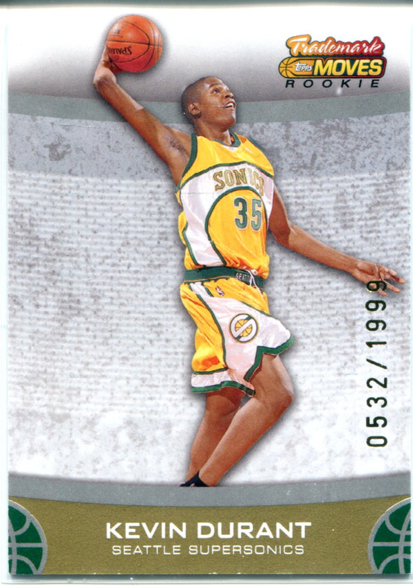 Kevin Durant 2007-08 Topps Trademark Moves Rookie Card #532/1999