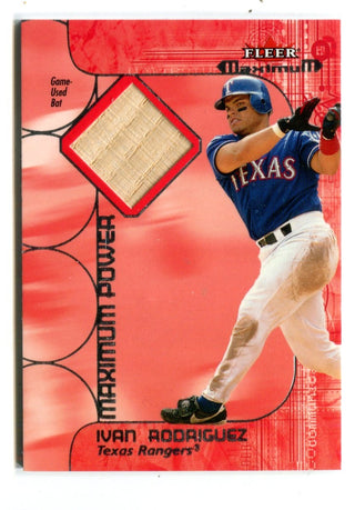 Ivan Rodriguez 2002 Fleer Maximum Bat Card