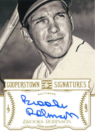 Brooks Robinson Autographed 2013 Panini Cooperstown Card
