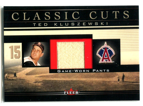 Ted Kluszewski 2002 Fleer Classic Cuts #TK-P Game Worn Pants Card