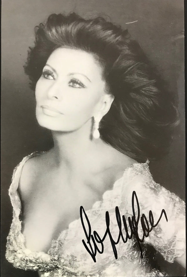 Sophia Loren Autographed 4x6 Photo