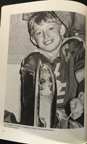 Wayne Gretzky Unsigned The Great Gretzky Yearbook  December 30 1981