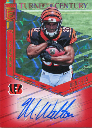 Mark Walton Autographed 2018 Panini Donruss Elite Rookie Card