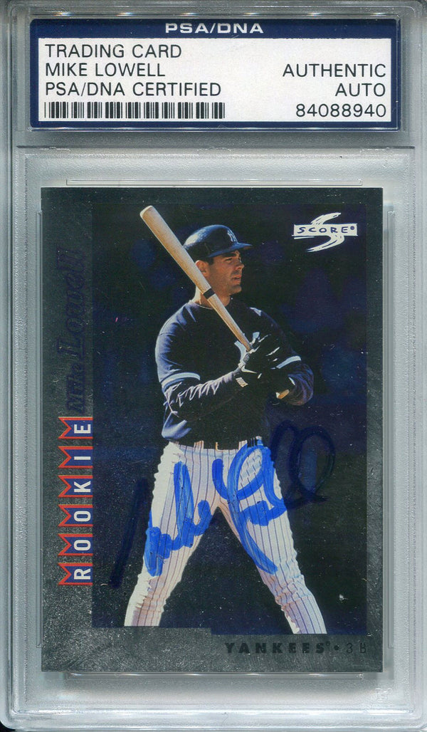 Mike Lowell Autographed 1998 Score Rookie Card (PSA/DNA)