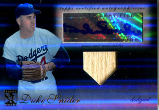 Duke Snider 2009 Topps Tribute Game-Used Memorabilia/Autographed Card #39/50
