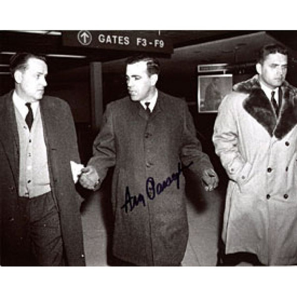 Ara Parseghian Autographed / Signed Black & White 8x10 Photo