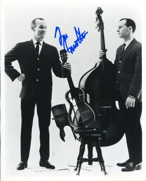 Tom Smothers Autographed 8x10 Photo