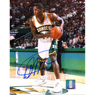 Desmond Mason Autographed 8x10 Photo